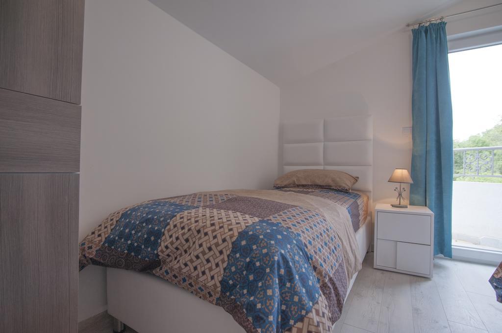 Apartments Kuljace スヴェティ・ステファン エクステリア 写真